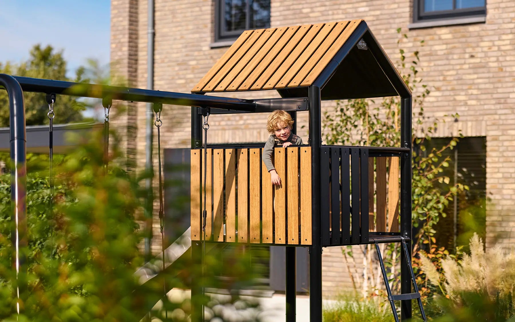 BERG PlayTower Air + Swing set