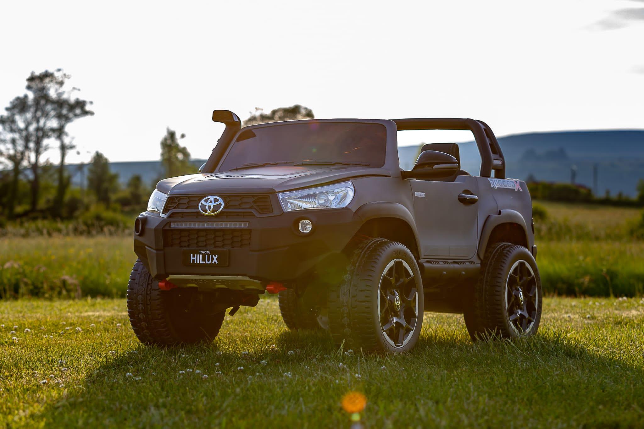 Kids Ride On LICENSED TOYOTA HILUX 2019 Monaghan Hire