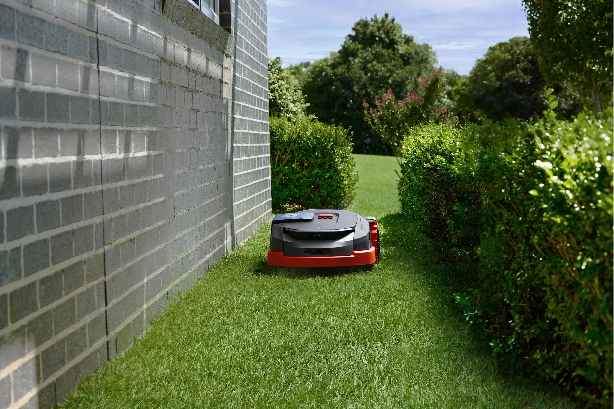 Segway Navimow X SERIES X350 Robotic Lawnmower No Boundary Wires 5000m²