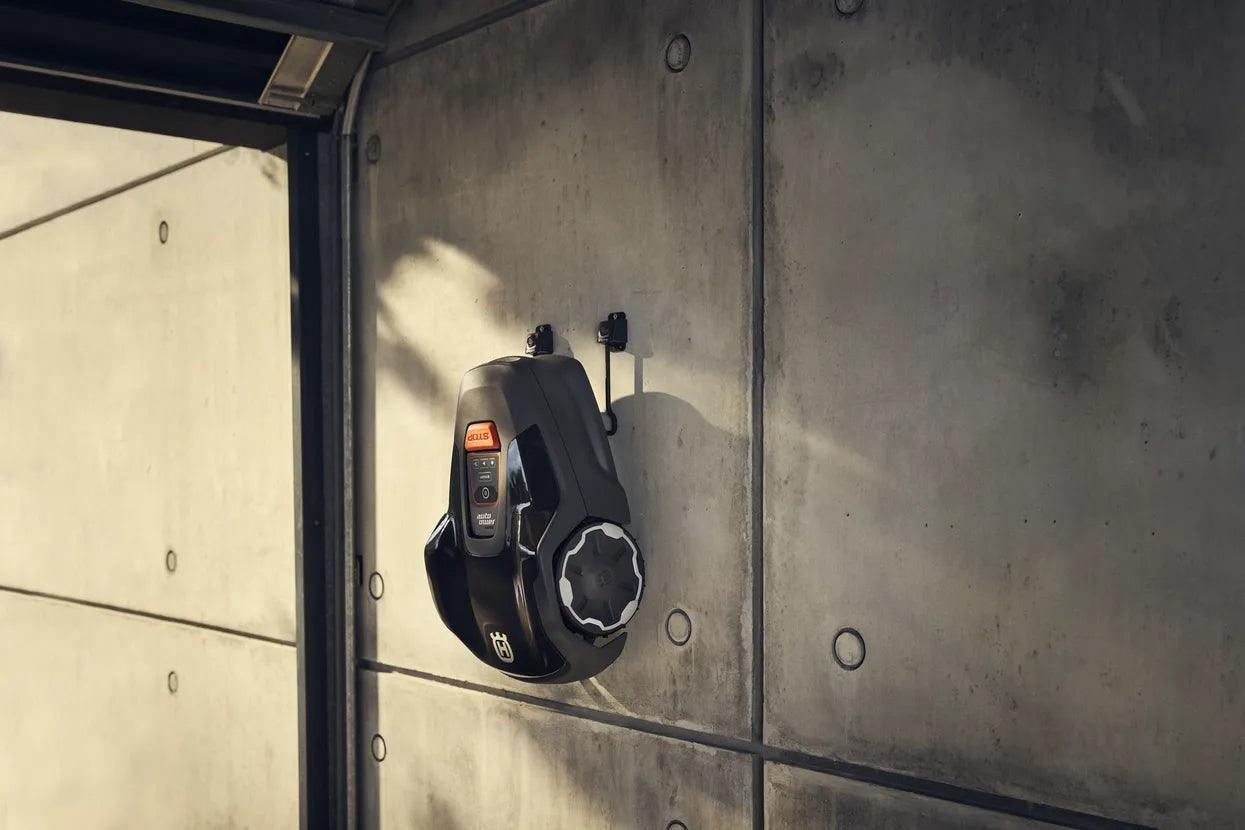 HUSQVARNA AUTOMOWER® Aspire R4 (2023) Husqvarna