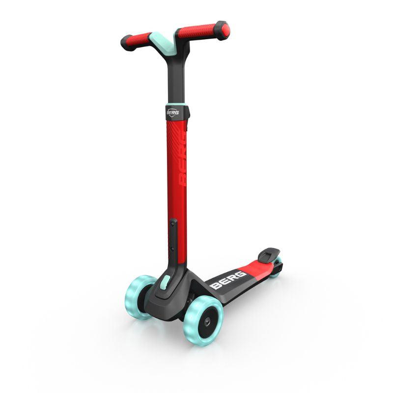 BERG NEXO FOLDABLE LIGHTS SCOOTER Berg