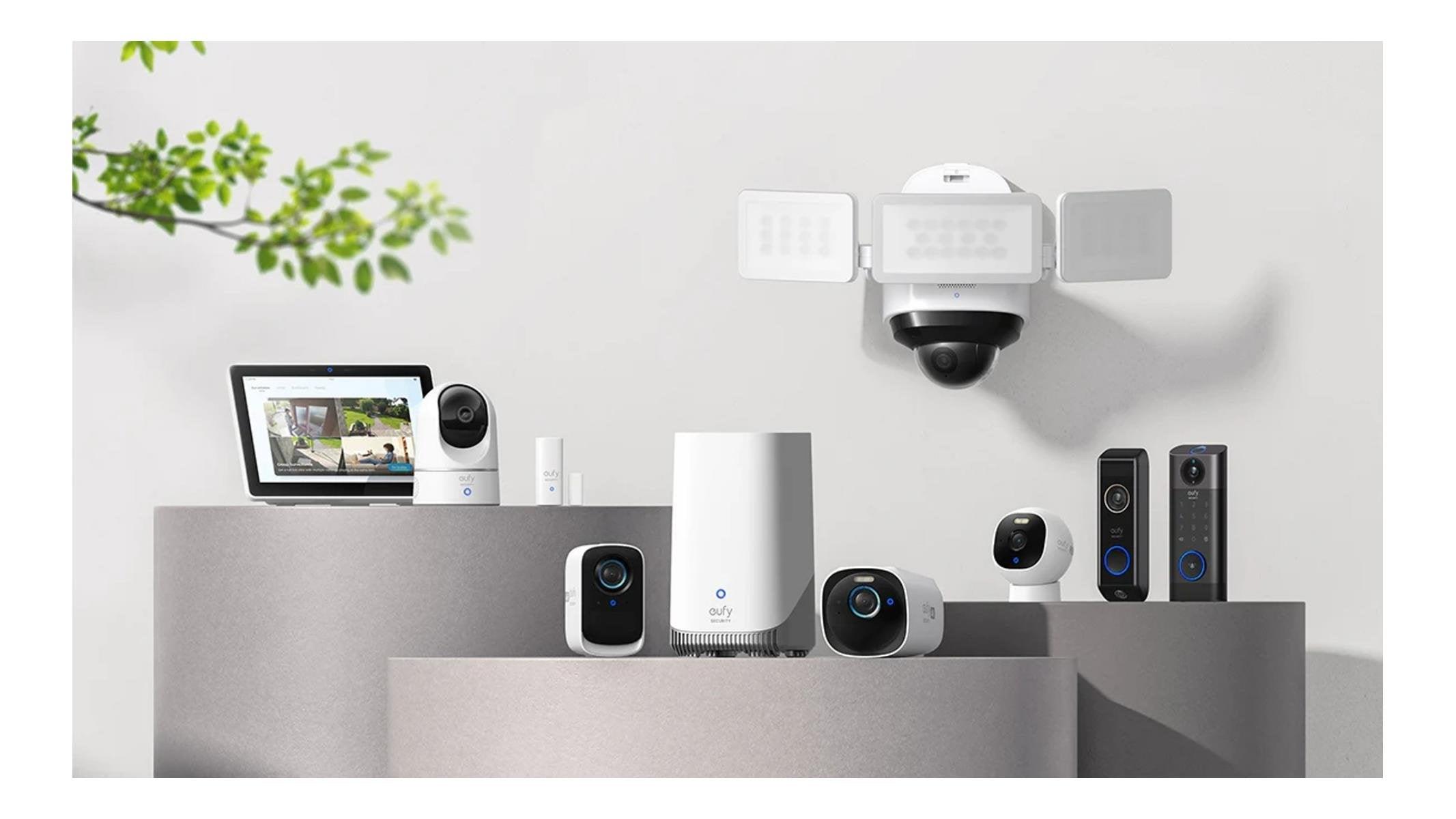 EUFY INDOOR SECURITY CAMERA 2K PAN & TILT Eufy