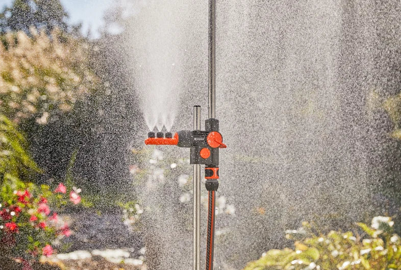 Gardena Duo outdoor shower, spray or mist, freely adjustable Article No. 959-20