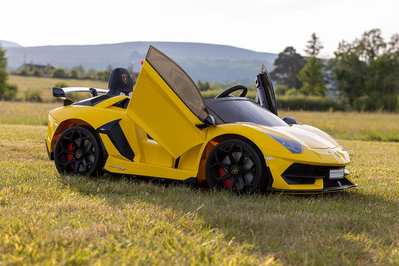 Kids RIDE ON licenced Lamborghini aventador svj