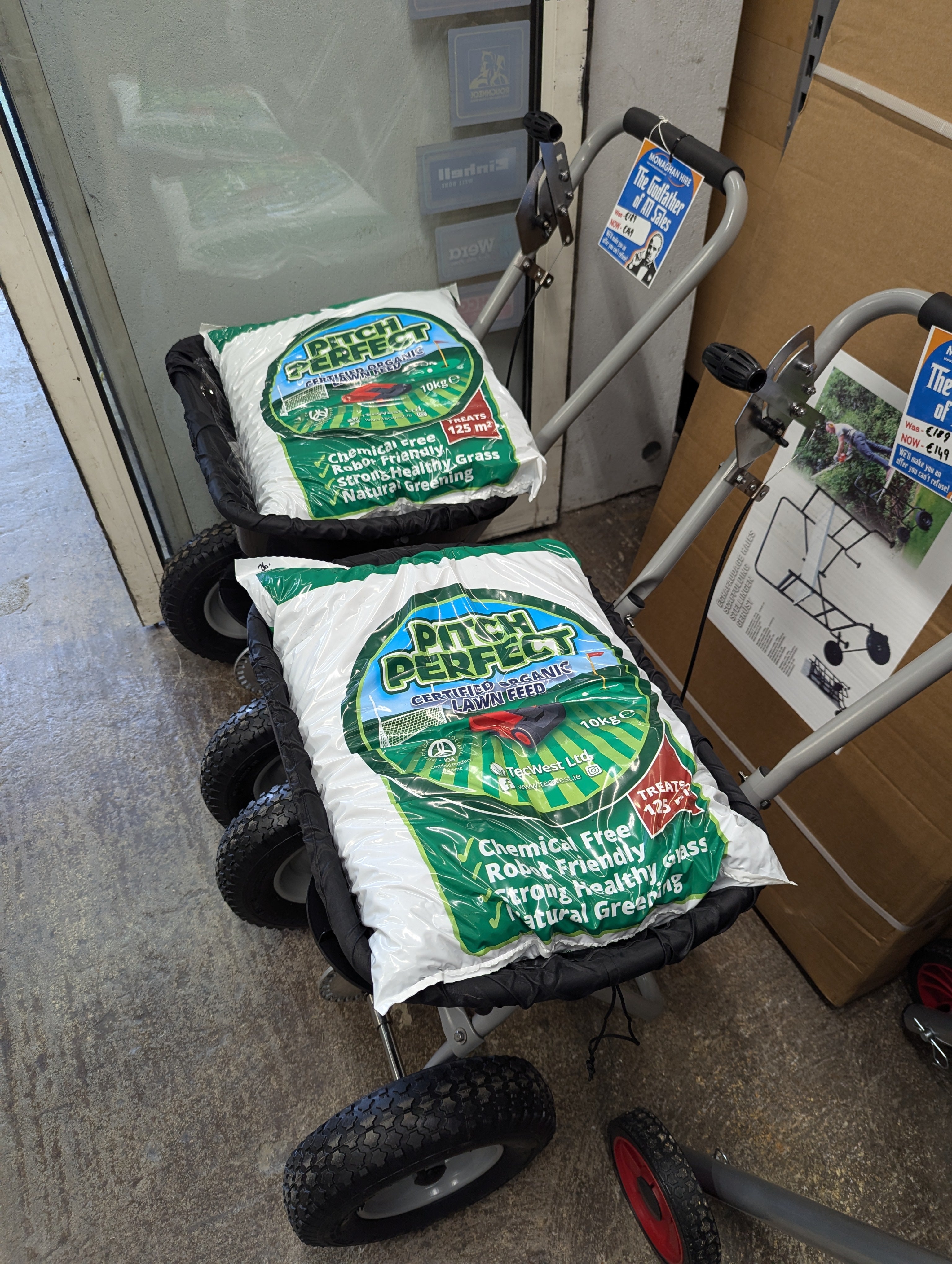 Pitch Perfect Certified Organic Lawn Feed 10kg