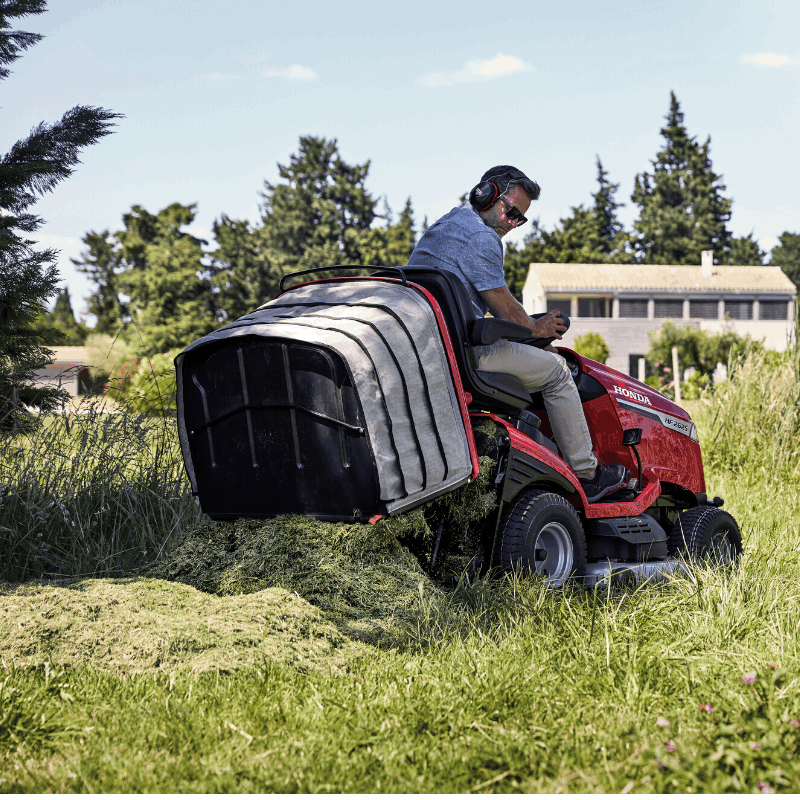 Honda HF 2625 HME Ride On Lawnmower (25HP) Honda