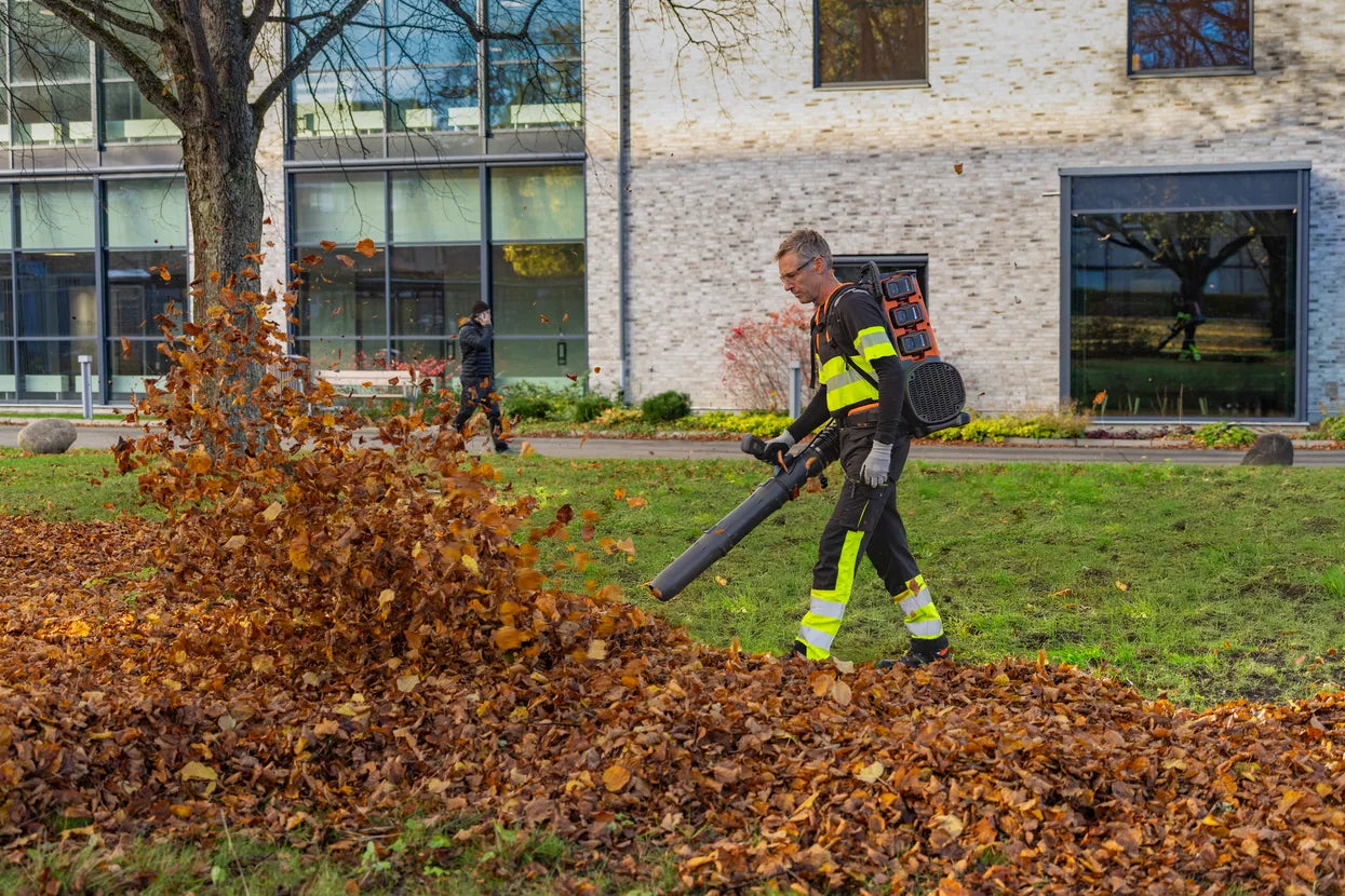 Husqvarna 570iBT Backpack Blower (body only)