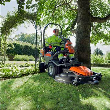 Husqvarna P 525D C/W Combi 155X with hydraulic lift Ride On Husqvarna